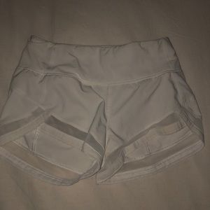 very good condition lululemon shorts